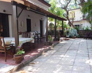 Veranda with patio providing privacy and shade